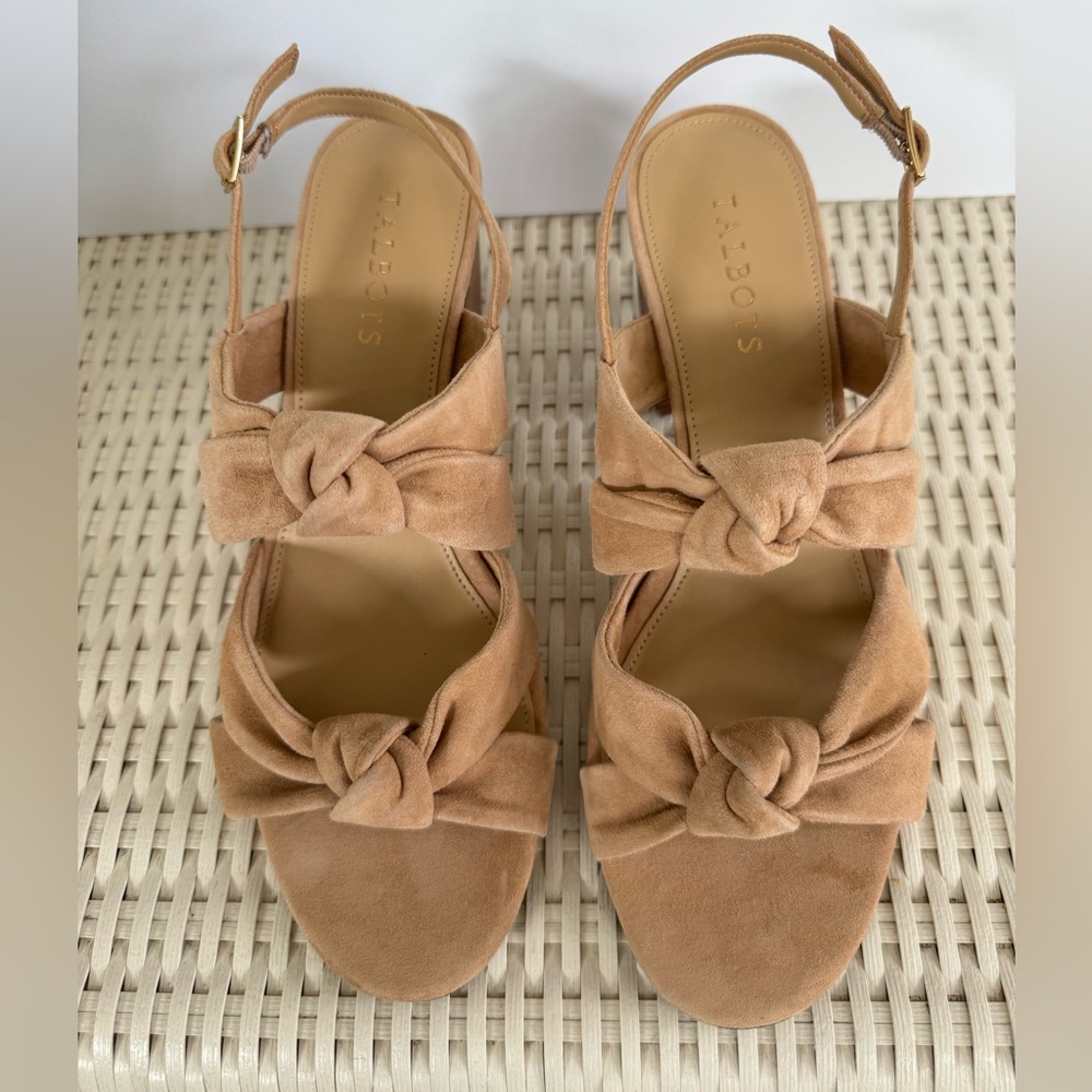 New Talbots Beatrice Knot Sandal 10M Light Toffee Tan Women's Heeled Suede Shoes